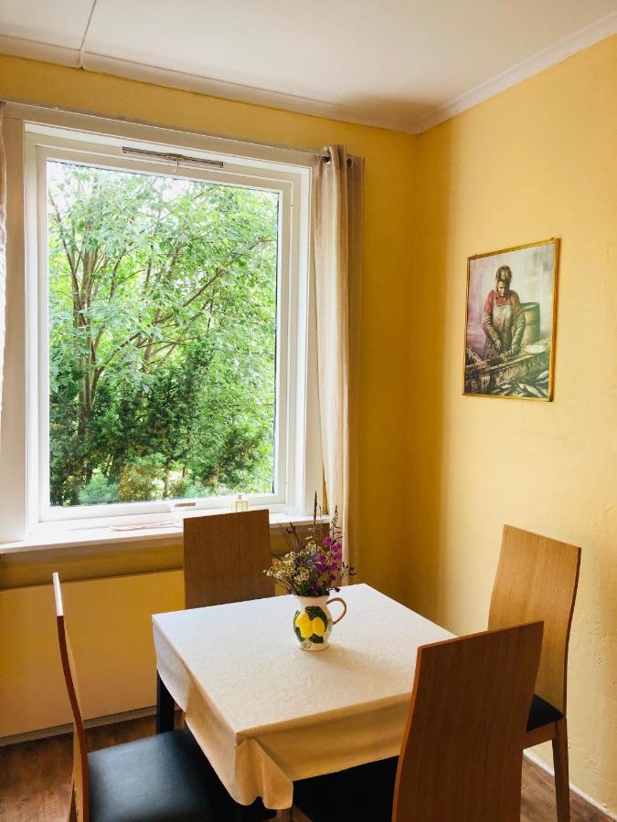 Apartment With Lake View In Jolster Årdal Extérieur photo